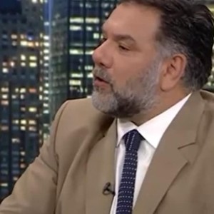 Μεταξύ τους και ένας "Παγιδευμένος" - Οι αποψινοί (28/9) λαμπεροί καλεσμένοι του Αρναούτογλου στο The 2night Show