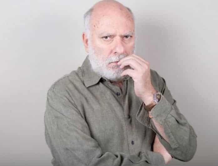 Ραγίζουν καρδιές! Τα ανατριχιαστικά λόγια του Σιμαρδάνη για την κηδεία του! Τι είχε προβλέψει;