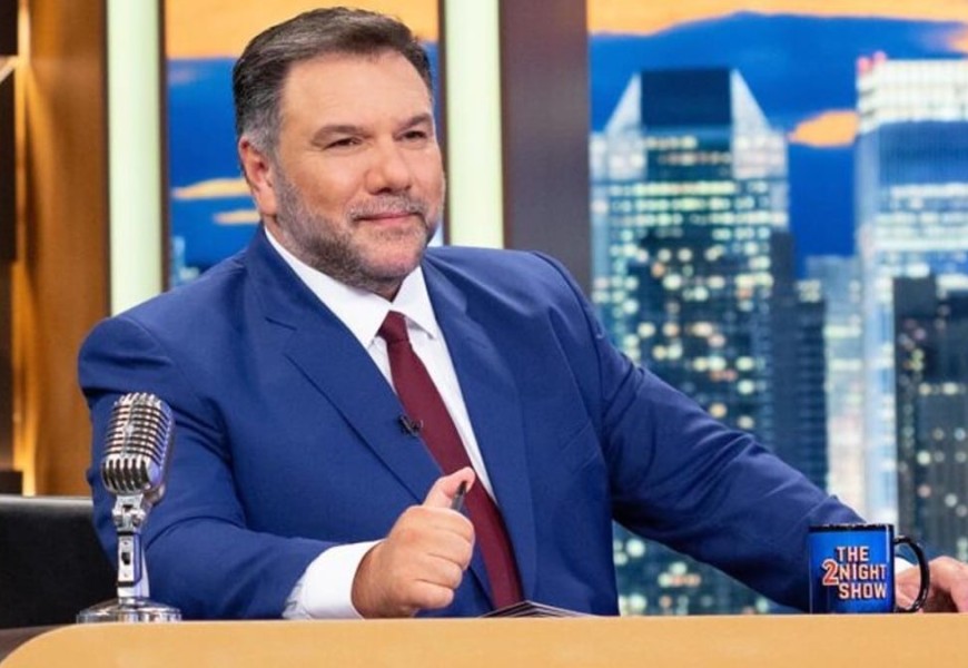 The 2night Show: Λαμπεροί και οι δύο! Οι αποψινοί 10/11 καλεσμένοι του Γρηγόρη Αρναούτογλου