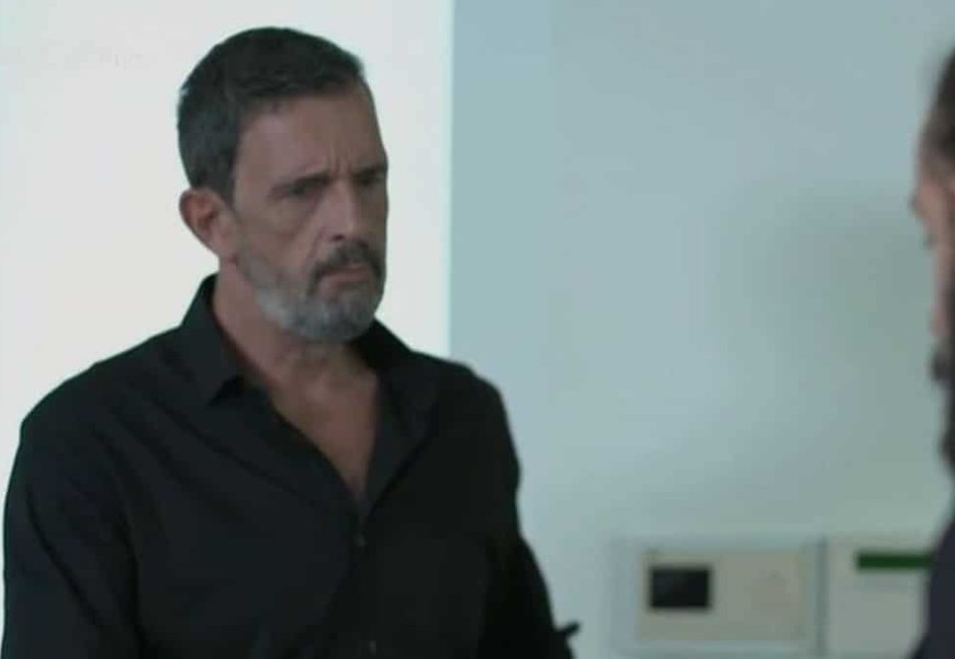Μαύρο Ρόδο Spoiler: «Σε πήρε χαμπάρι;» - Ο Καστρινός αντικρίζει την Αγγελική με...