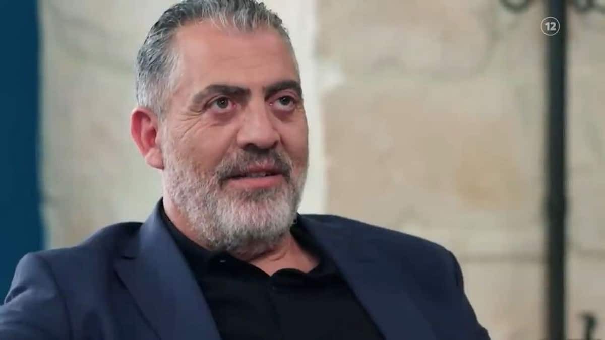 Γη της Ελιάς Δημοσθένης