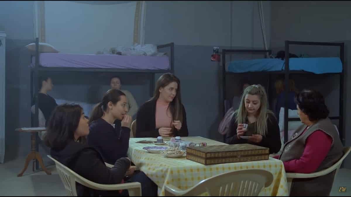 Elif (18-22/7) Μελέκ φυλακή