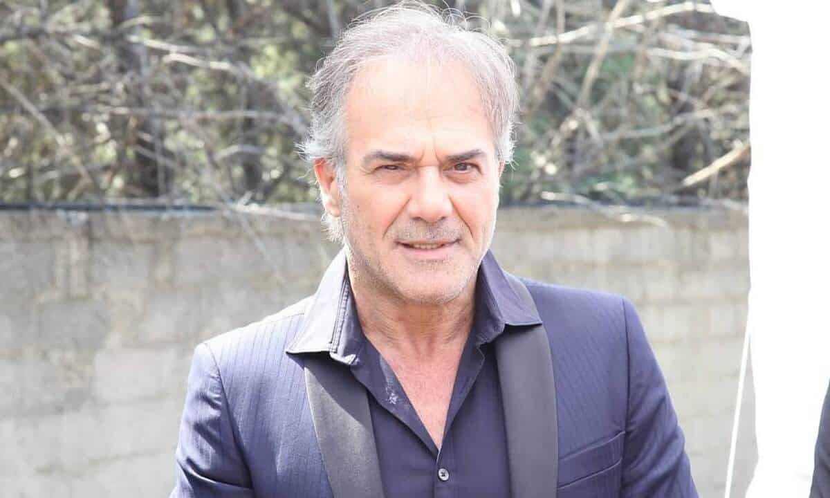 Χαιρέτα μου τον Πλάτανο Παύλος Ευαγγελόπουλος