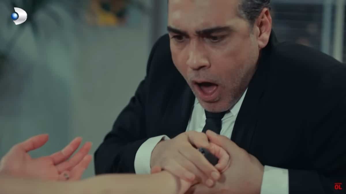 Βολκάν Άπιστος