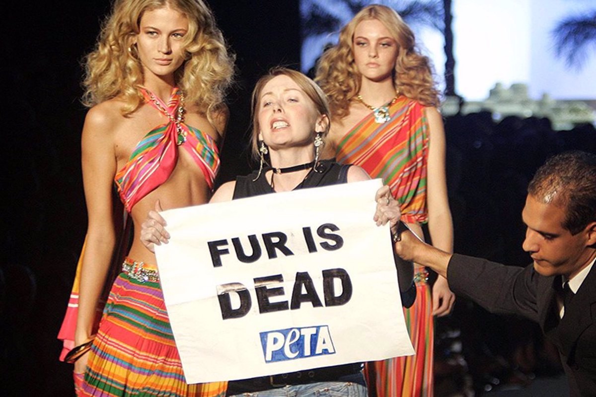 Fashion Scandals (Ε)