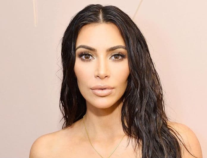 Η Kim Kardashian φωτογραφίζεται για πρώτη φορά με τα τρία παιδιά της και ρίχνει τα social media!