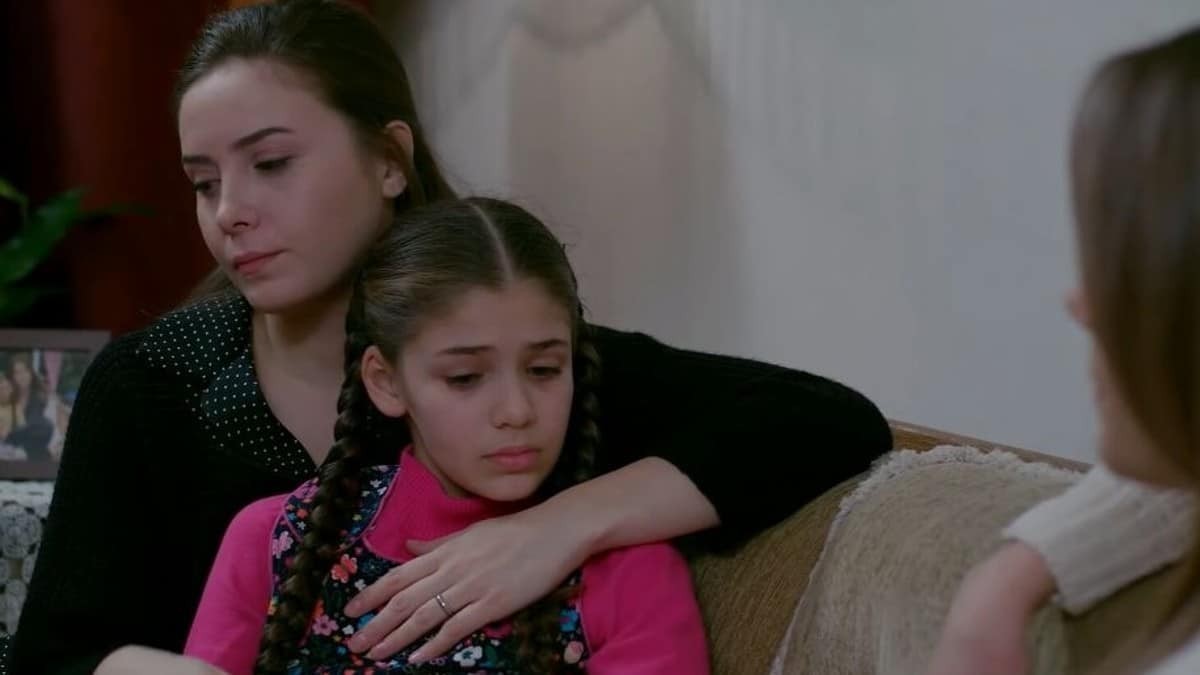 Elif: Αποκαλύπτεται η αλήθεια για τη Μελέκ και την Ελίφ - Η Χουμεϊρά χάνει τη γη κάτω από τα πόδια της