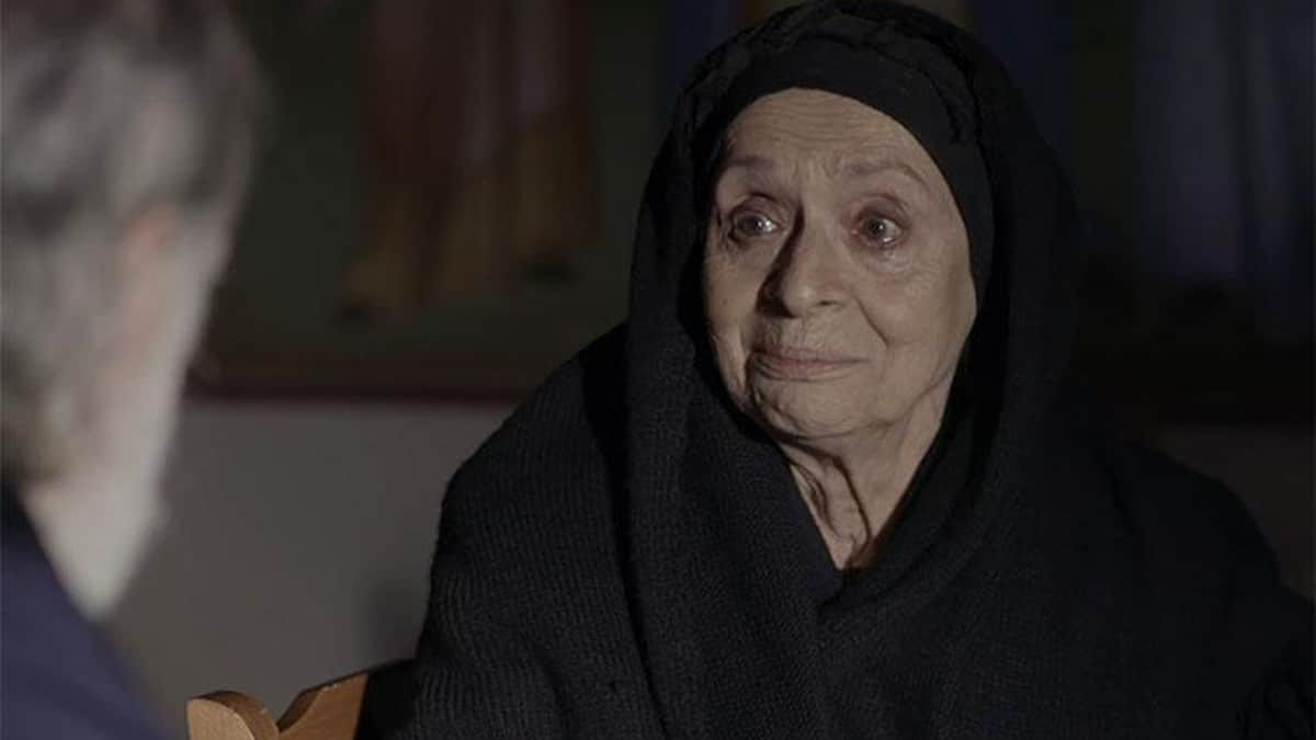 Σασμός: Σε κίνδυνο η υγεία της γιαγιάς Ειρήνης - Τεράστια αγωνία για τους Βρουλάκηδες