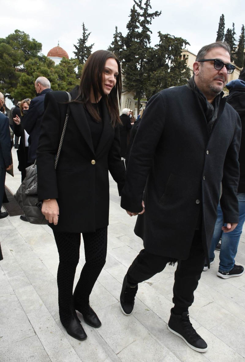 Τρισάγιο Κοντομηνά Ρέμος Μπόσνιακ